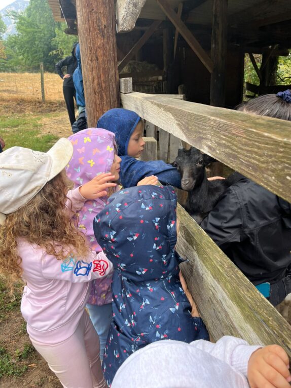 Les 3/6 ans à la ferme du Clos, CHATELUS